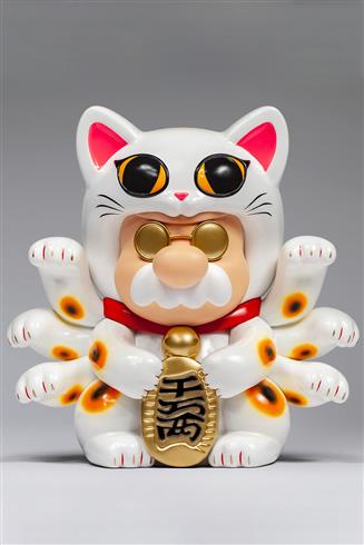 SUP PRO ESNTL // ENDLESS MANEKINEKO